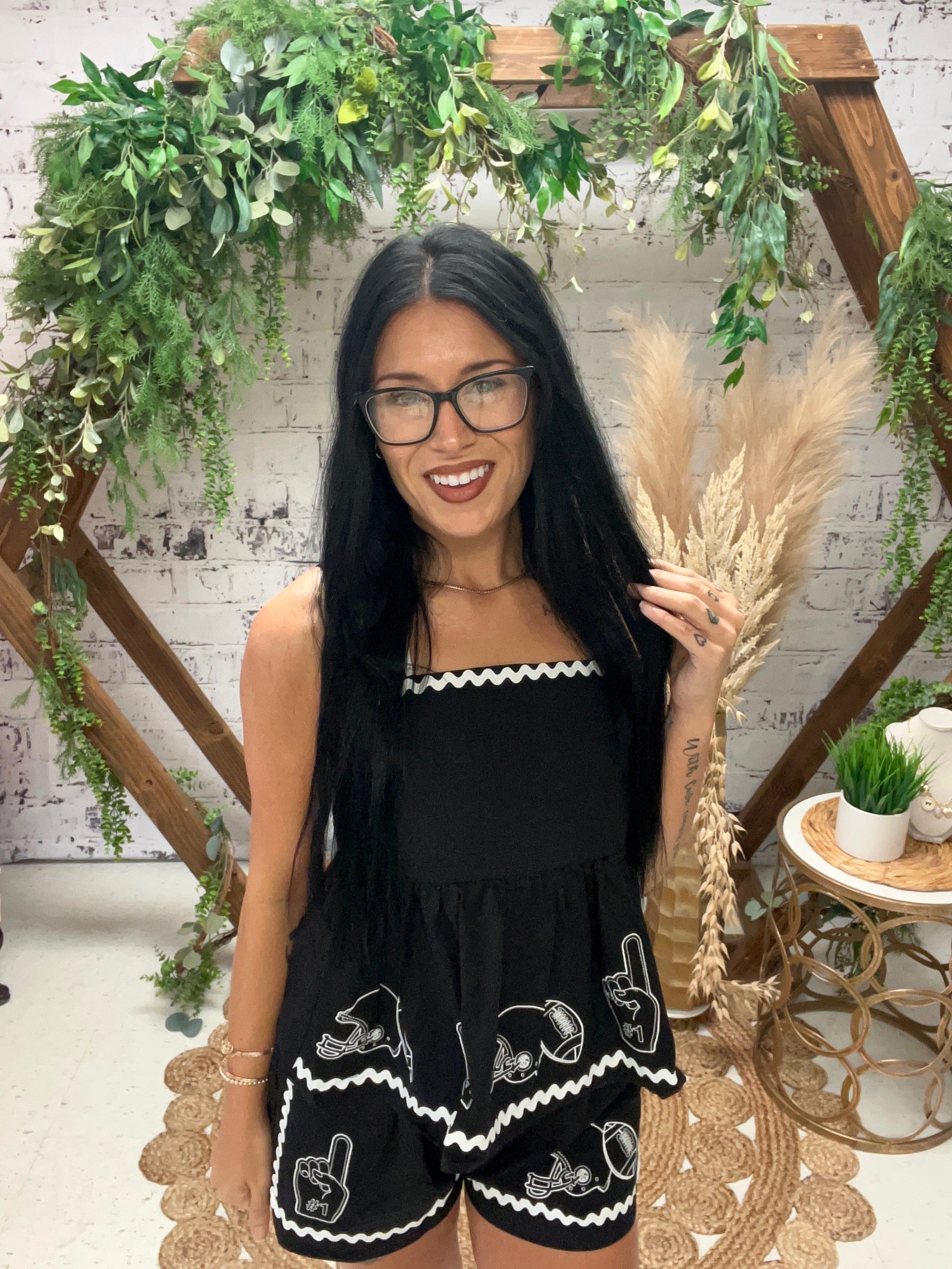 Black & White Gameday Set