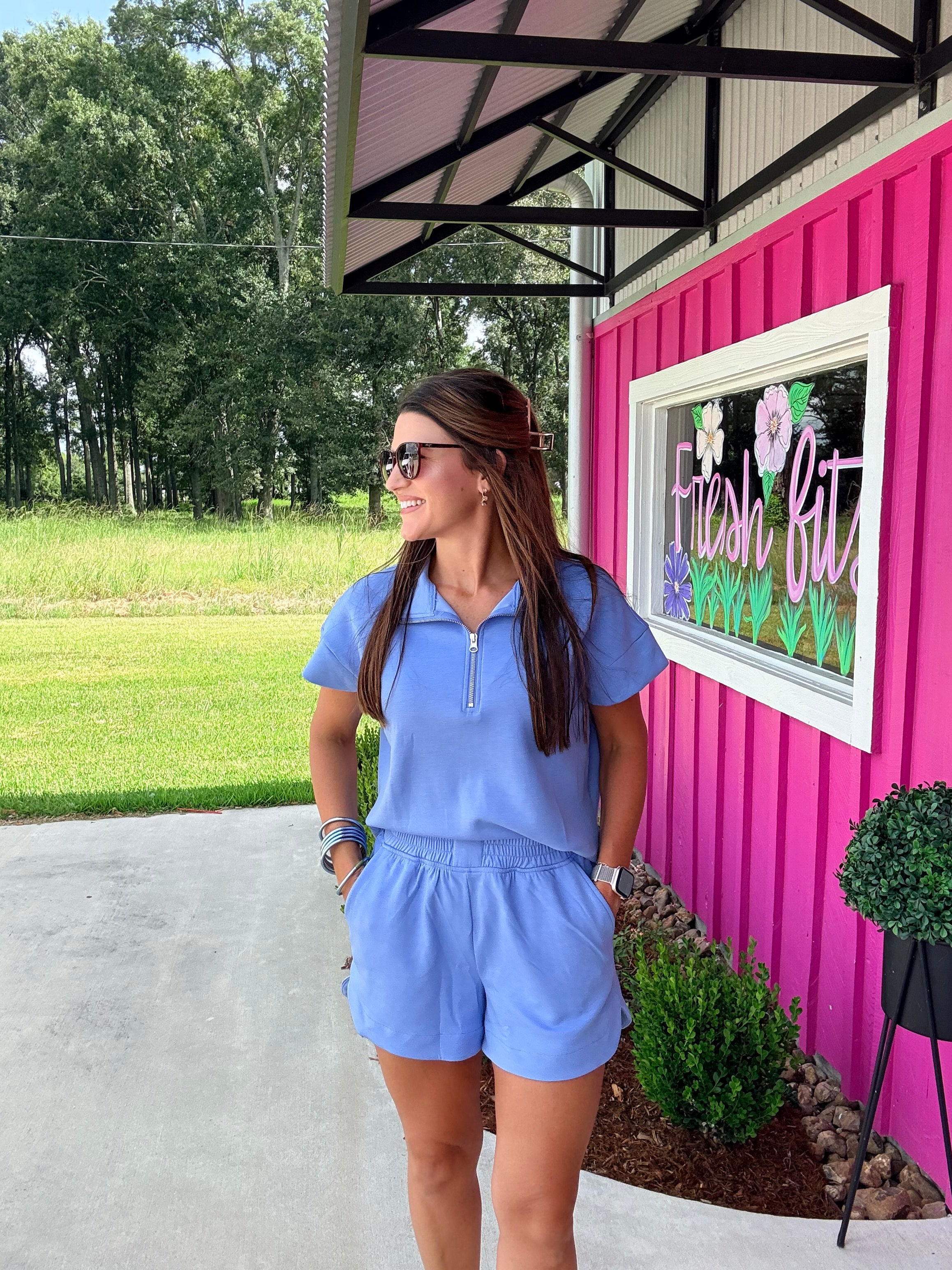 The Easy Days Zip Set