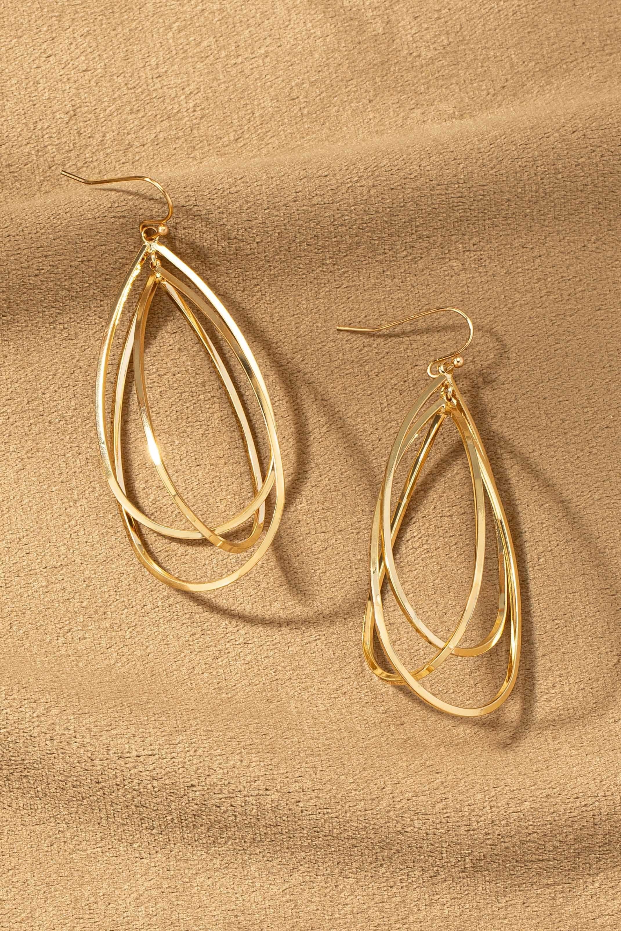 Minimalist Teardrop Hoop Earring