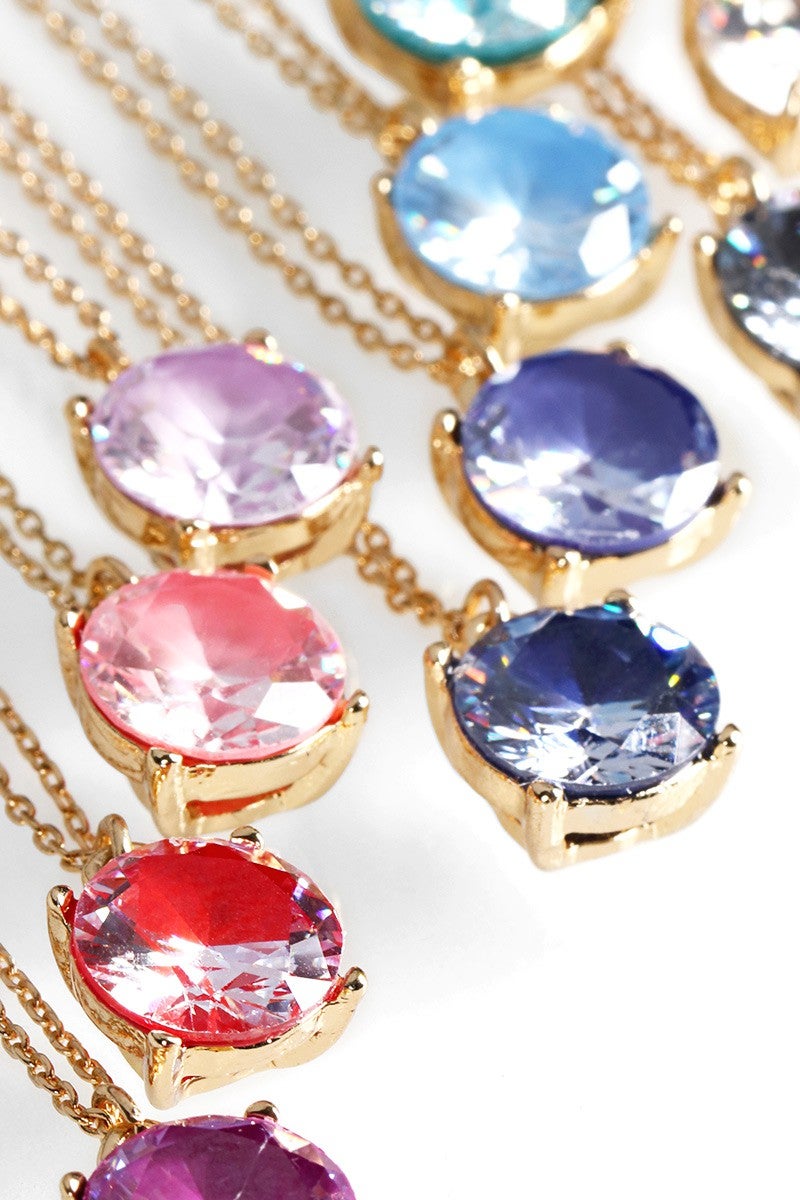 Colored Pendant Short Necklace